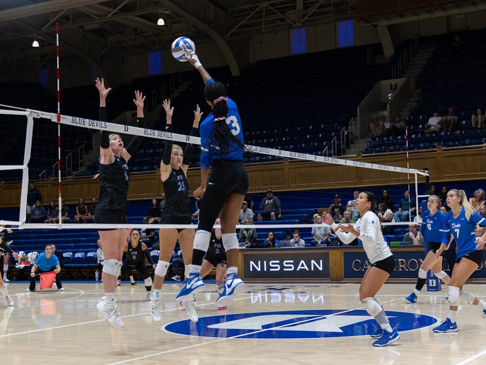 <p>Rachel Richardson led the team in kills against FIU.&nbsp;</p>