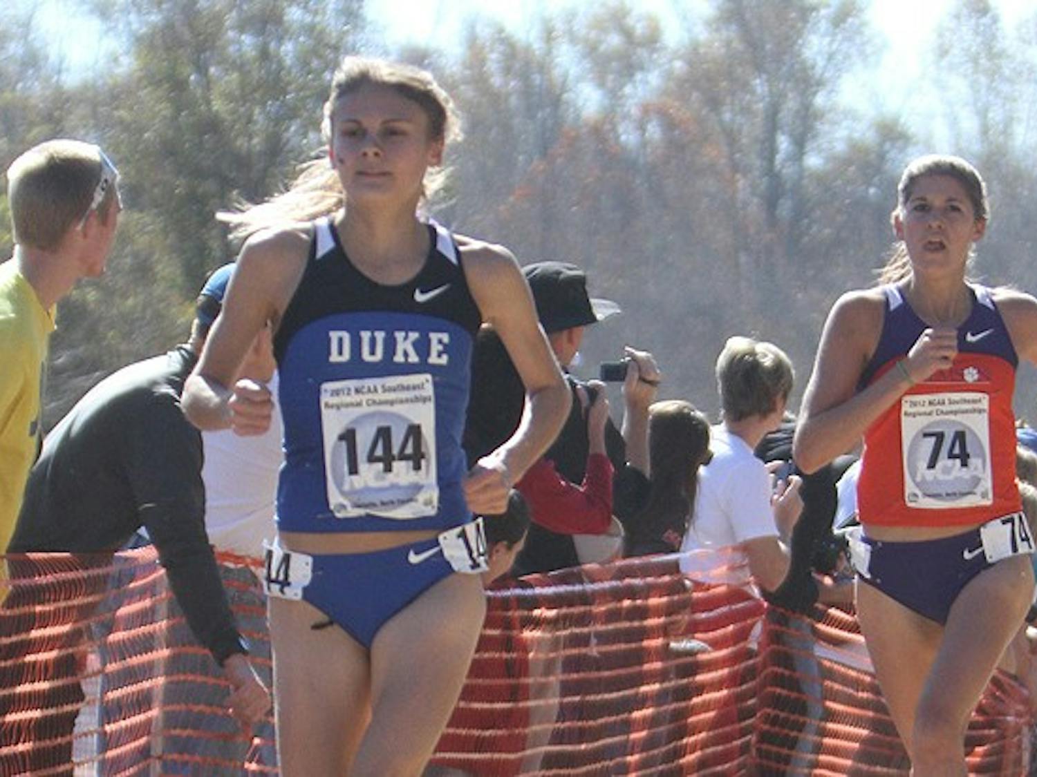 Sophomore Kelsey Lakowske led the Blue Devils, finishing in 20th overall and earning All-America honors.