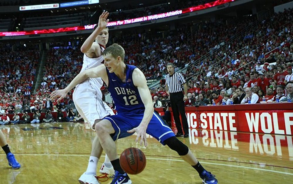 Duke's men's basketball team defeated NC State 92-78 on January 19, 2010. 