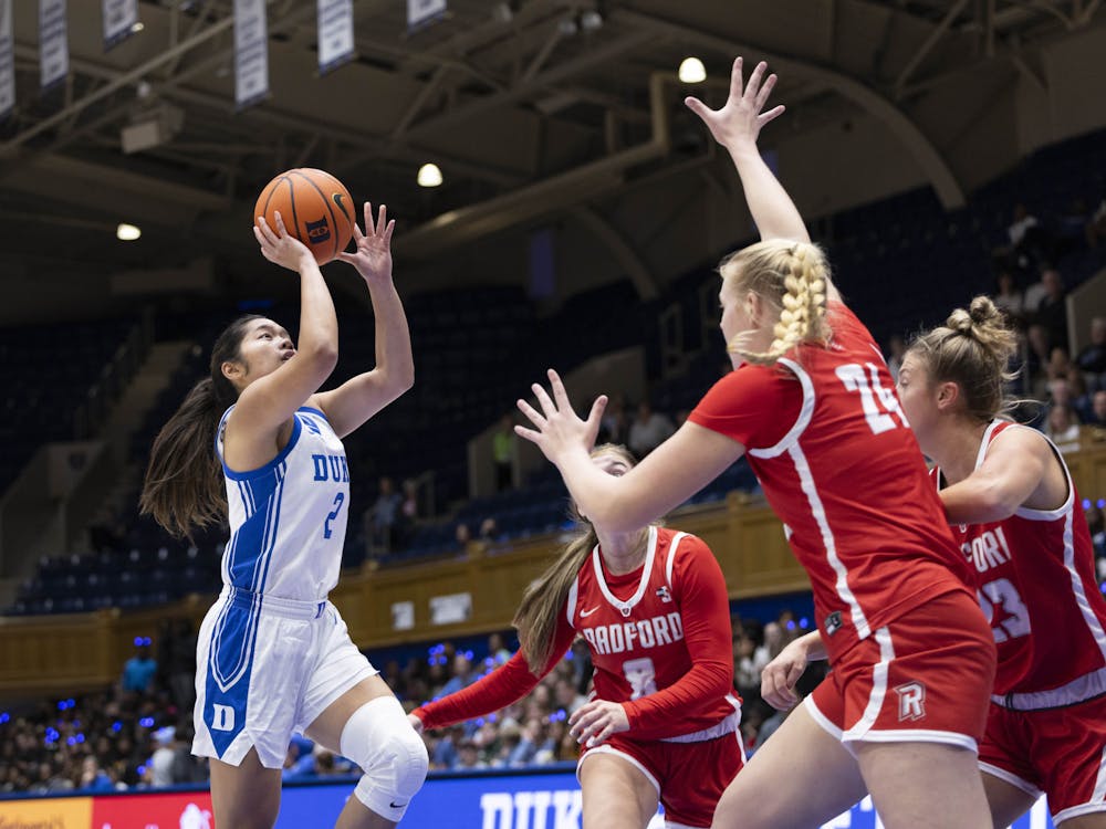 Vanessa de Jesus contributed with four steals and six rebounds. 