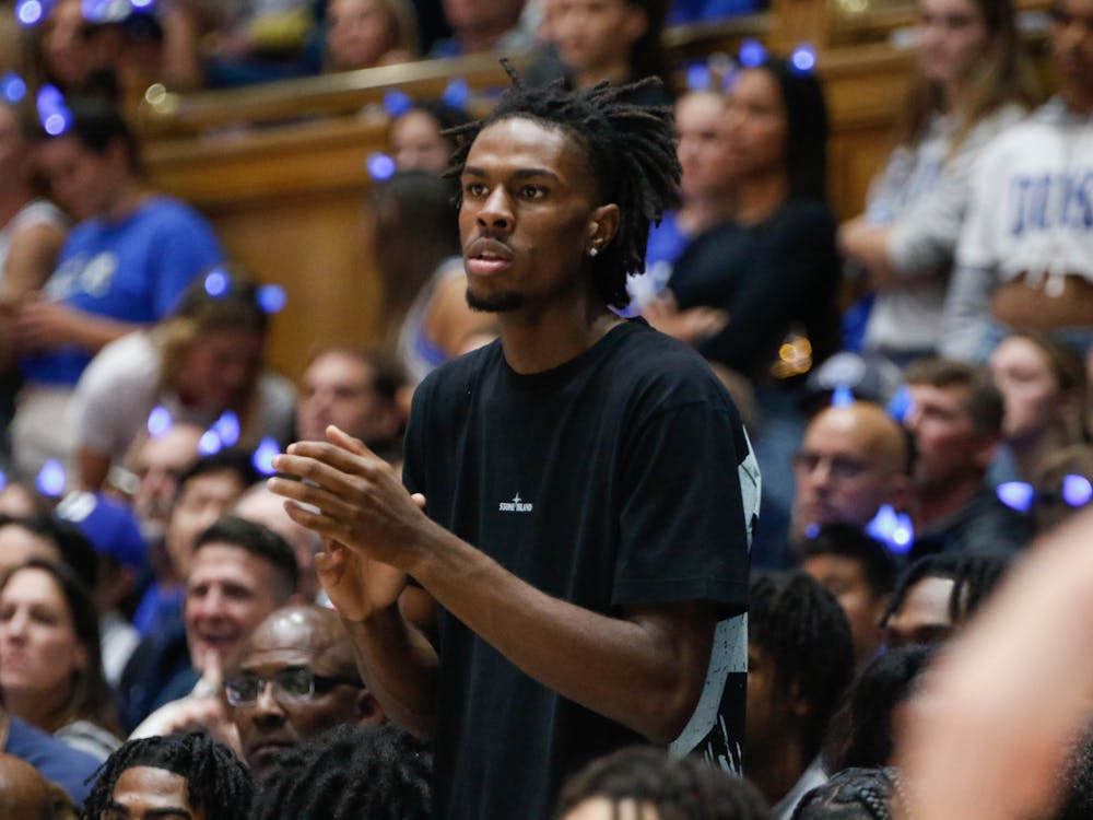 Five-star Class of 2023 prospect Mackenzie Mgbako at Countdown to Craziness in October 2022.
