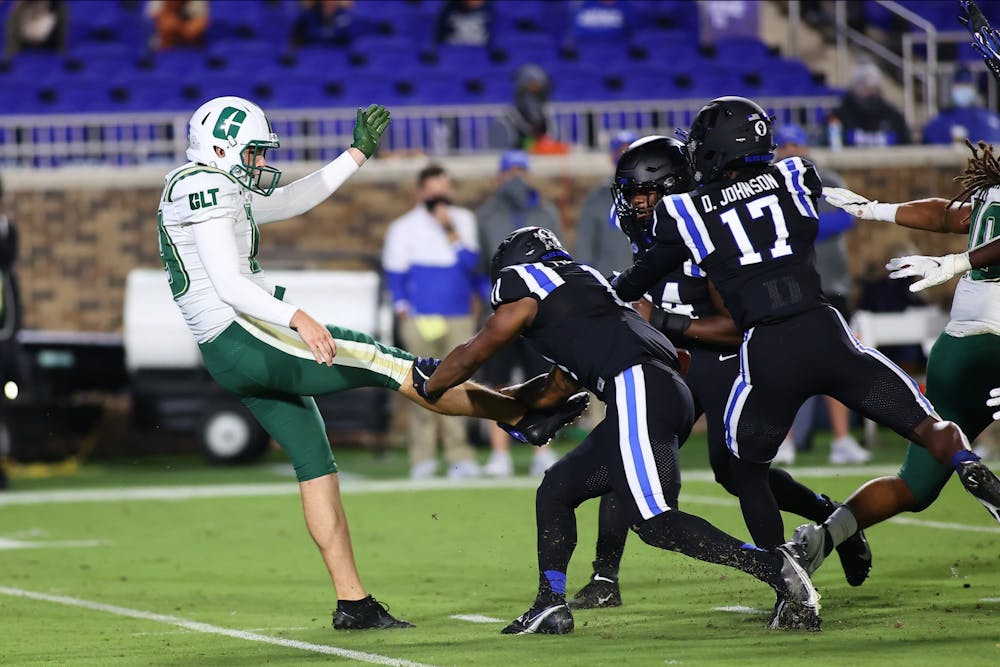 The Blue Devils took advantage of a weak Charlotte offensive line in their dominant 2020 win.