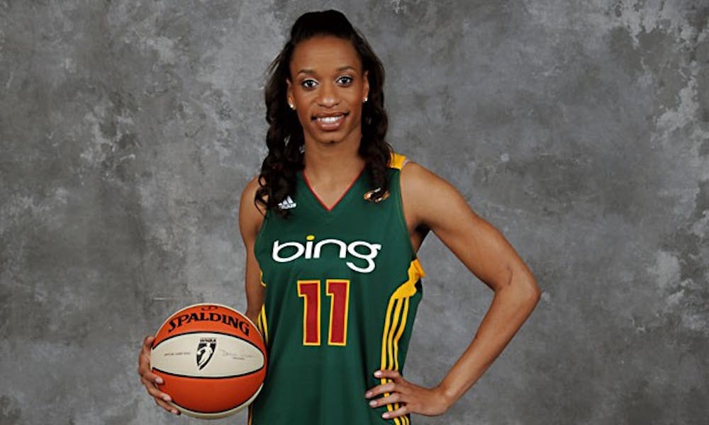 Guard Jasmine Thomas will join the WNBA’s Seattle Storm next season.