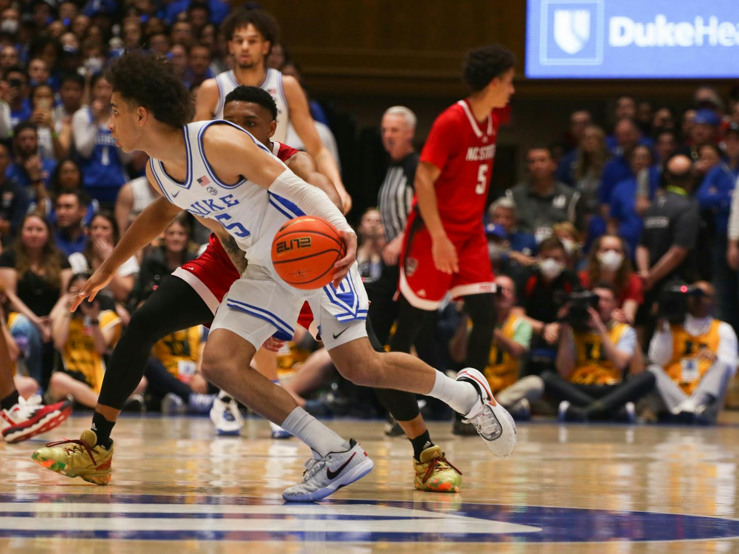 Tyrese Proctor handles the basketball in Duke's win against N.C. State.