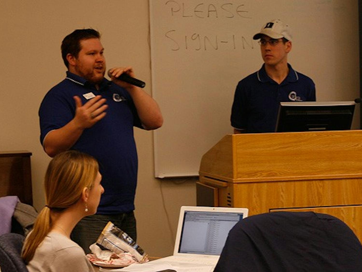 At the Graduate and Professional Student Council’s meeting Tuesday night, members discussed and passed an amendment to prevent student groups from affiliating with both GPSC and OSAF.