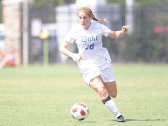 Breaking a scoring tie, Maddy Haller scored in the 30th minute against Yale to give Duke a 1-0 lead.