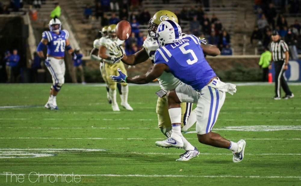 Johnathan Lloyd's one-handed catch Saturday helped Duke pick up a critical win for its bowl hopes.