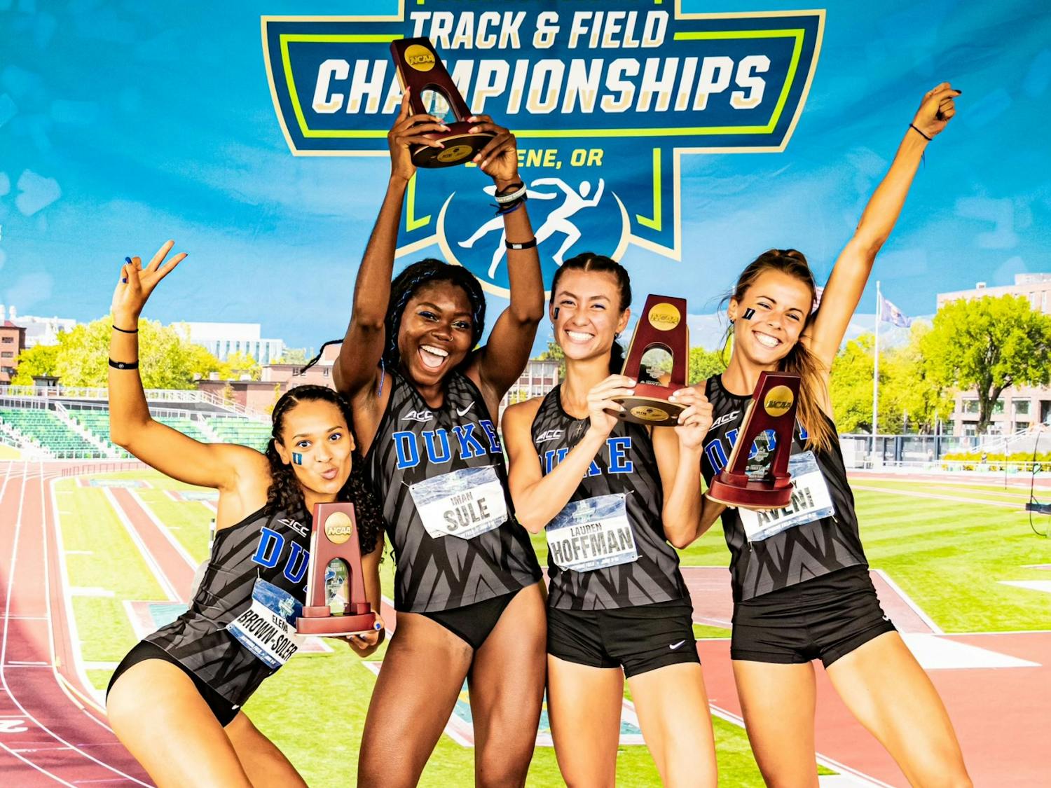 Elena Brown-Soler, Iman Sule, Lauren Hoffman and Brittany Aveni broke the school record and finished seventh in the 4x400m relay at the NCAA Outdoor Championships.