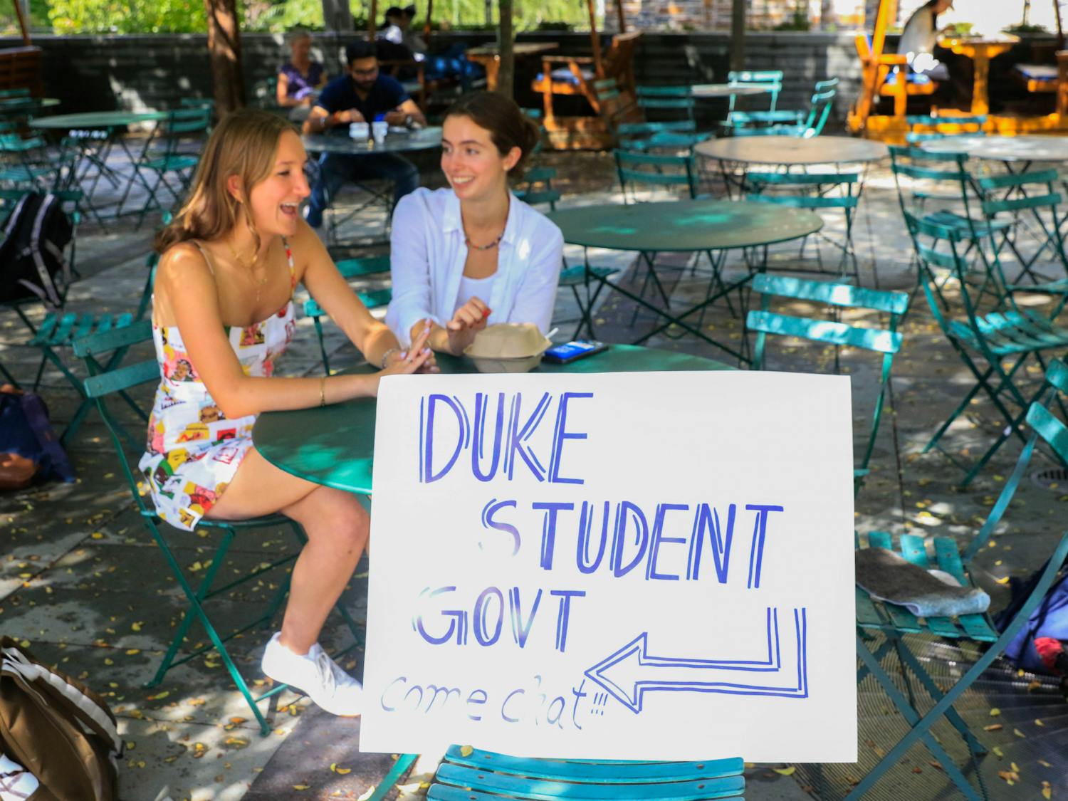 From left, DSG President Lana Gesinsky chats with Isabella Pansini, both seniors, in Gesinsky's first Pulse Check on Wednesday, Sept. 7 on the Bryan Center Plaza.&nbsp;