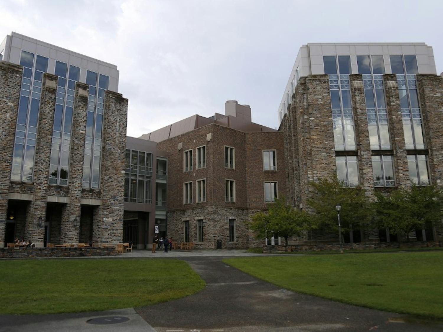 dsg senate recognizes duke pro life