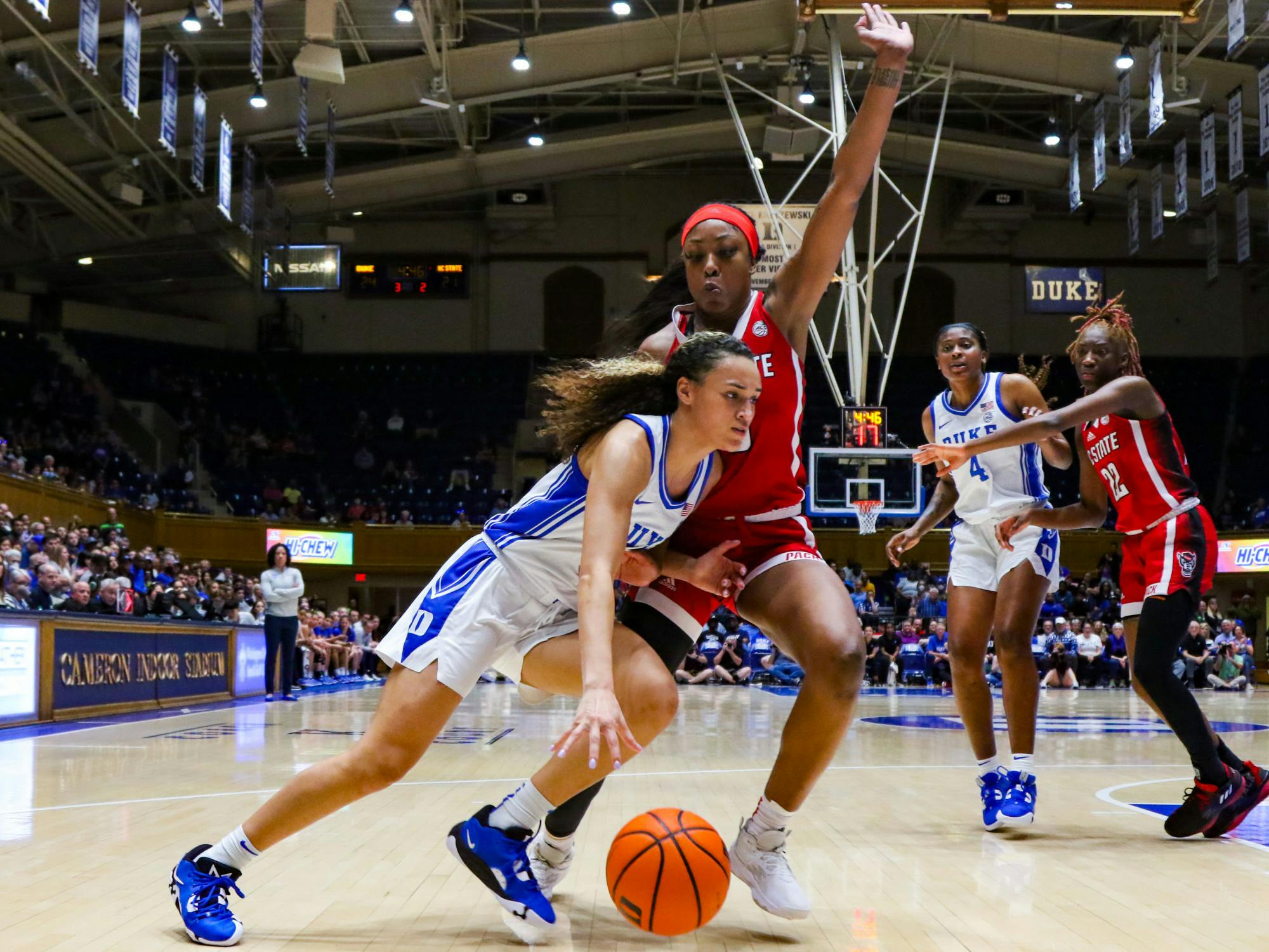 Defensive-minded Duke Women's Basketball Flexes Offensive Muscle ...