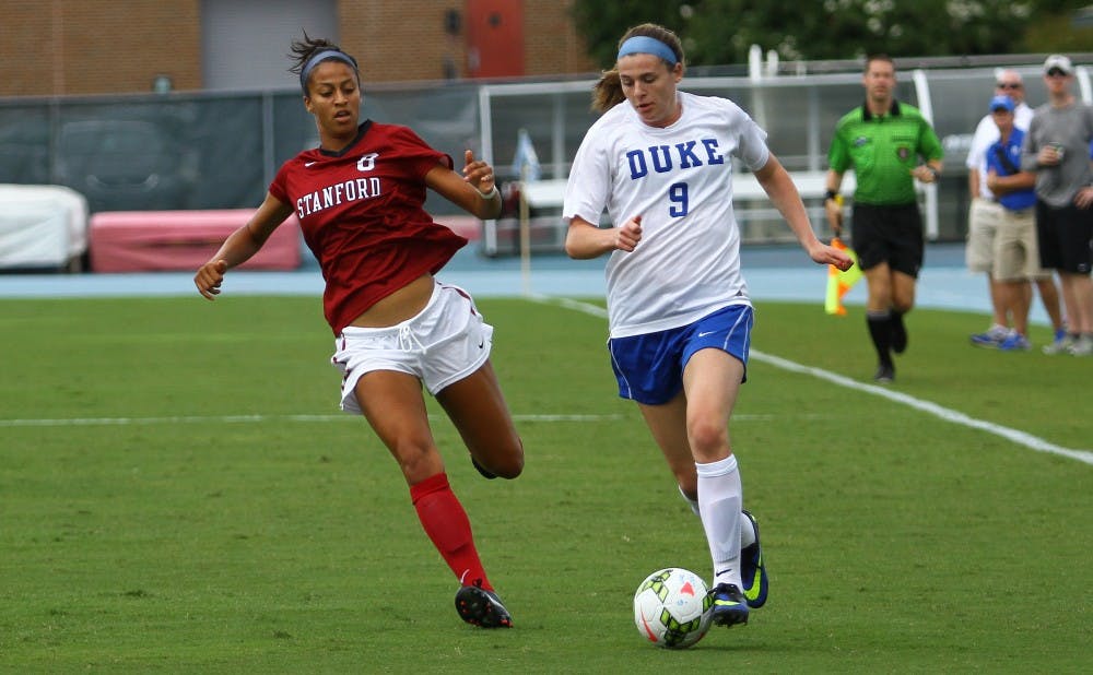 After her electric freshman season ended in a loss in the national championship game, senior Kelly Cobb is aiming to bookend her Blue Devil career by writing a different ending.