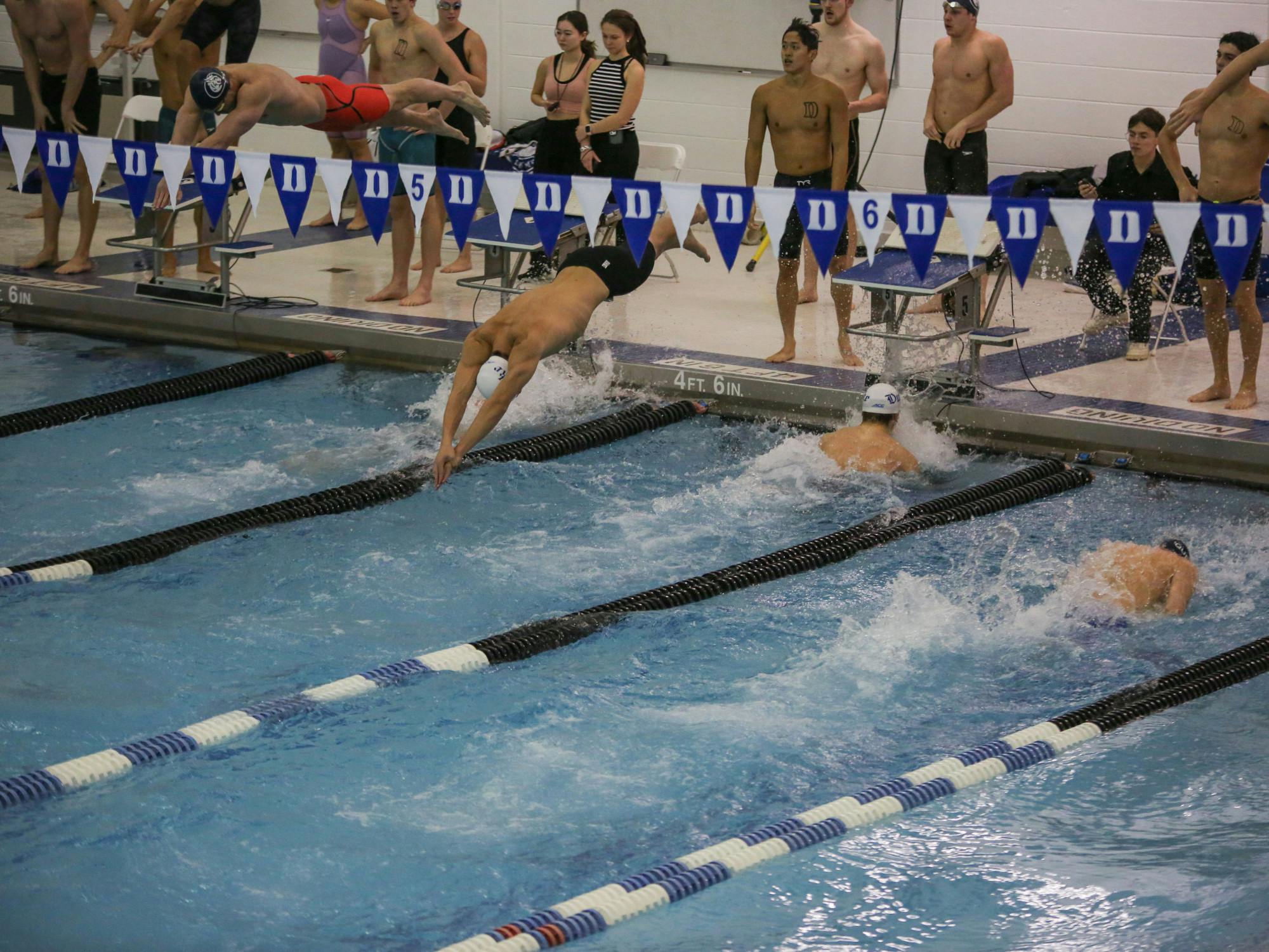 Duke swimming and diving sprints to victory against Queens on