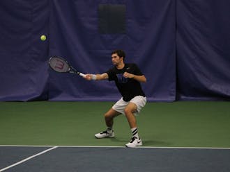 Freshman Catalin Mateas picked up another singles win Sunday against Kentucky, but it wasn't enough to prevent the Wildcats from claiming the 4-3 victory.