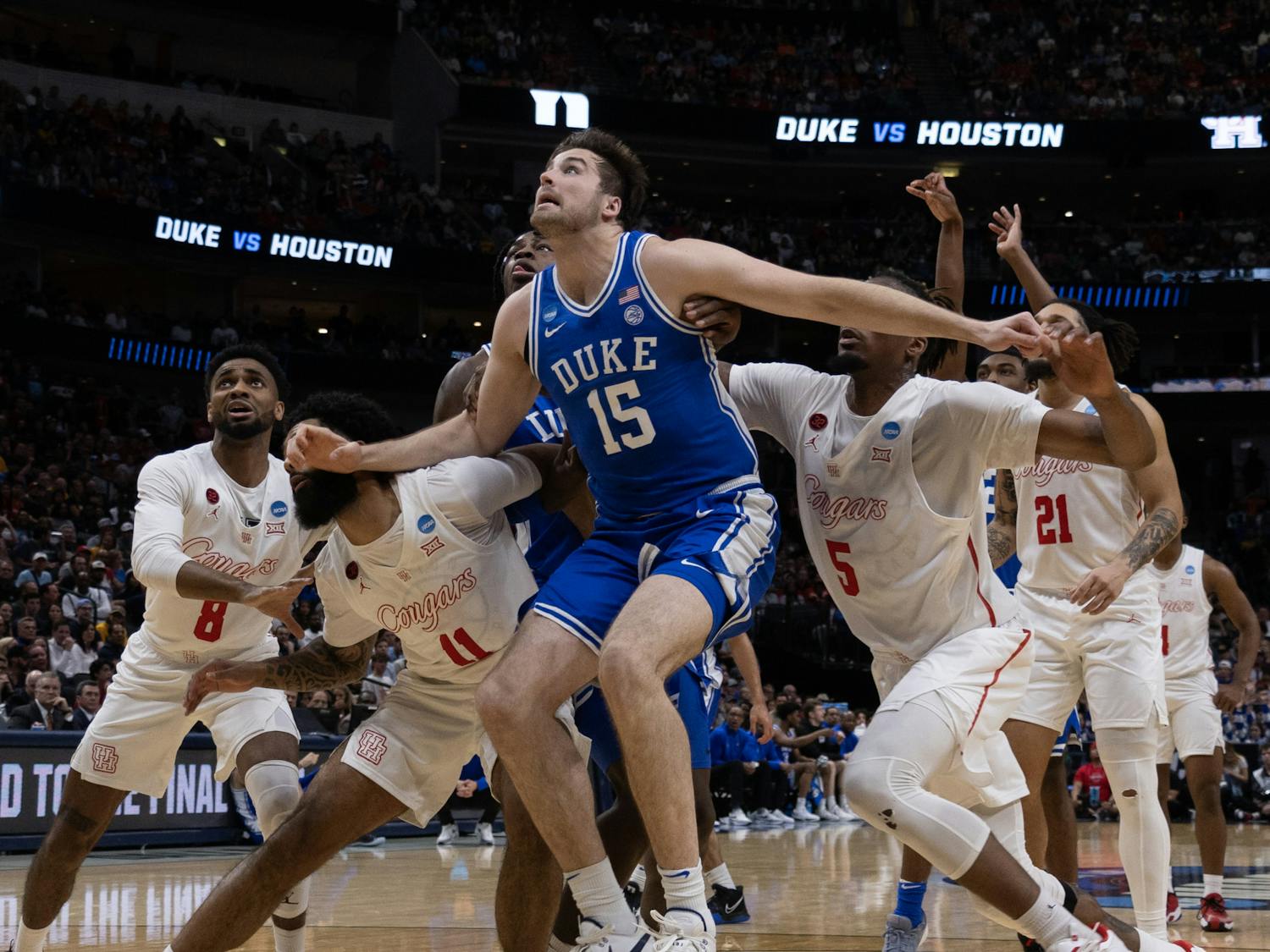 Ryan Young boxes out under the basket in Duke's Sweet 16 victory against Houston.