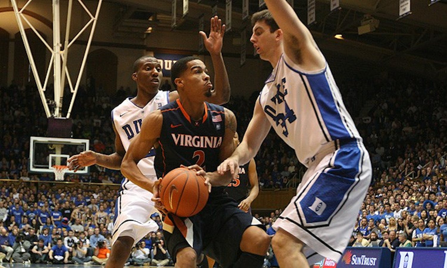 Virginia’s Mustapha Farrakhan scored 15 points in the Cavaliers’ 76-60 loss to Duke in Cameron a month ago.