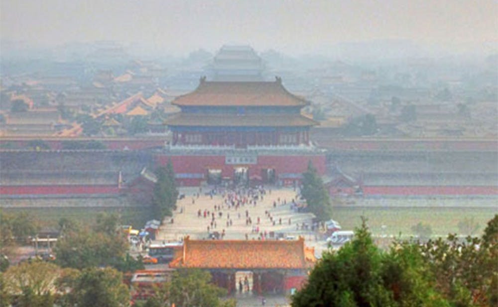 <p>Researchers exposed laboratory rats to Beijing's air pollution, pictured above, to make their findings about gaining weight.&nbsp;</p>