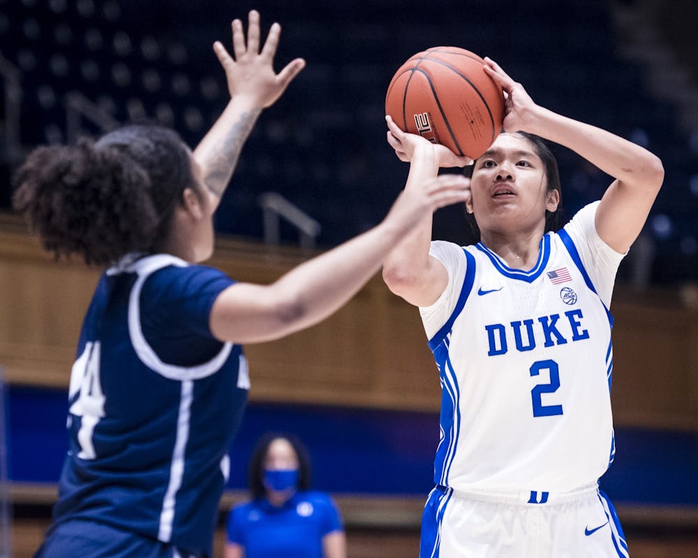 Freshman Vanessa de Jesus showed off a smooth stroke from outside in her first collegiate game.