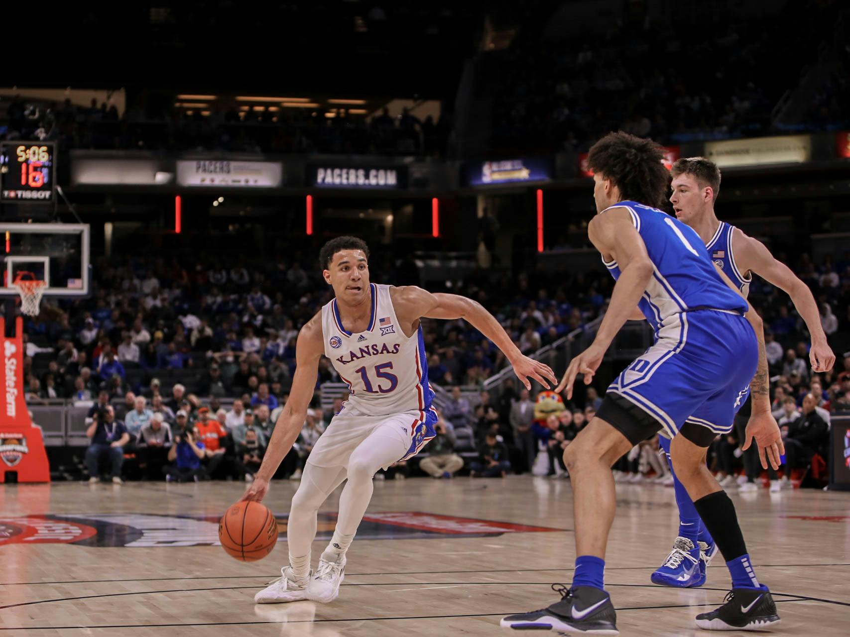 5 Observations From Duke Men's Basketball's First Half Against Kansas ...