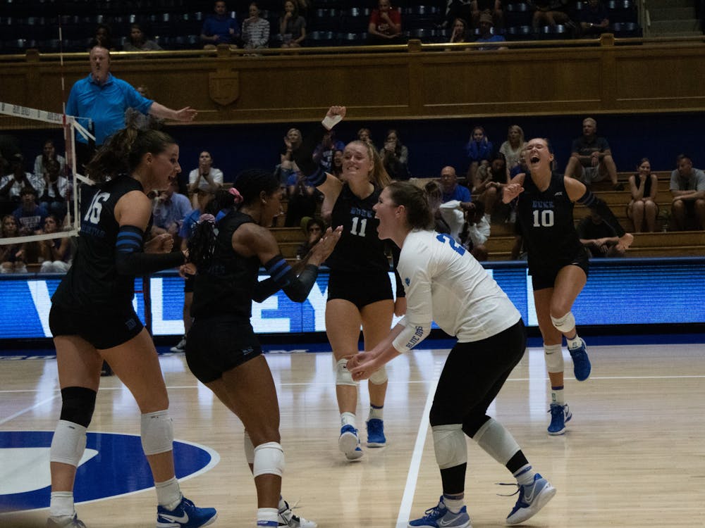 Duke volleyball notched its ninth-straight win against Santa Clara Saturday.