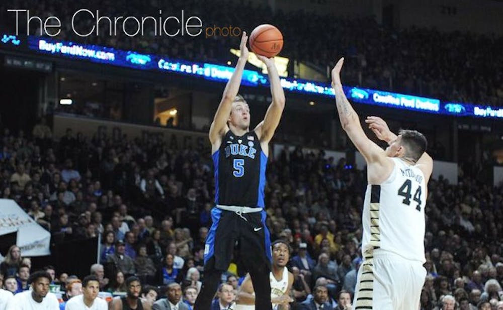 Luke Kennard went 10-of-10 in the second half, including 5-of-5 from 3-point range, for 30 points.&nbsp;