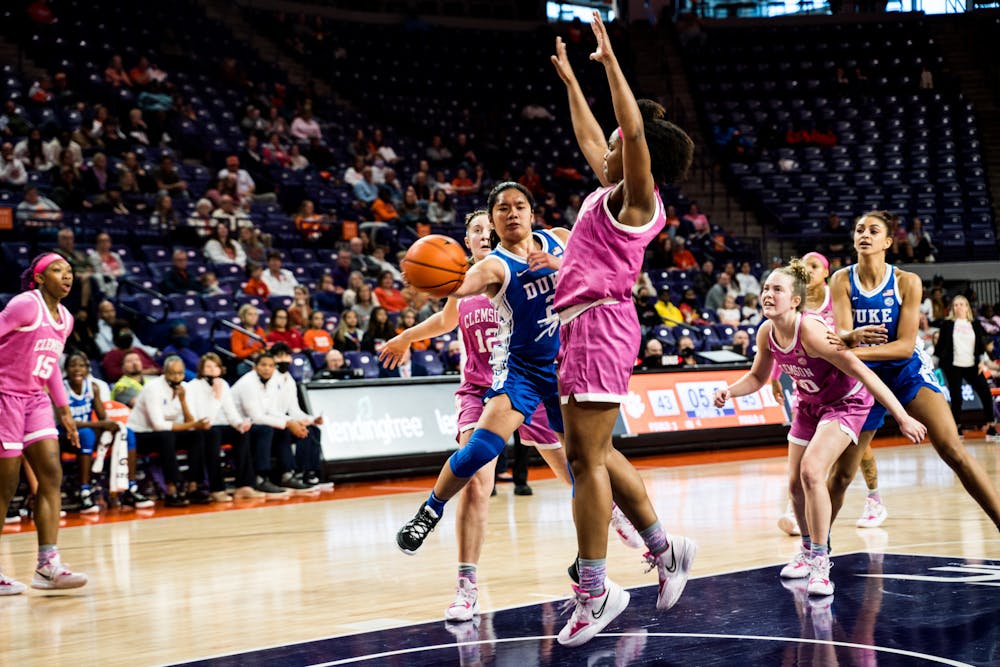 De Jesus shines in Duke women's basketball's win against Clemson The