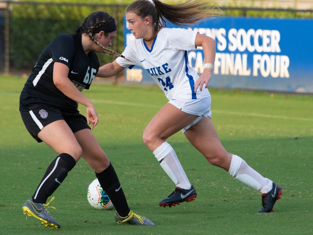 Duke women's soccer set to keep 11-game unbeaten streak alive against Louisville - The Chronicle