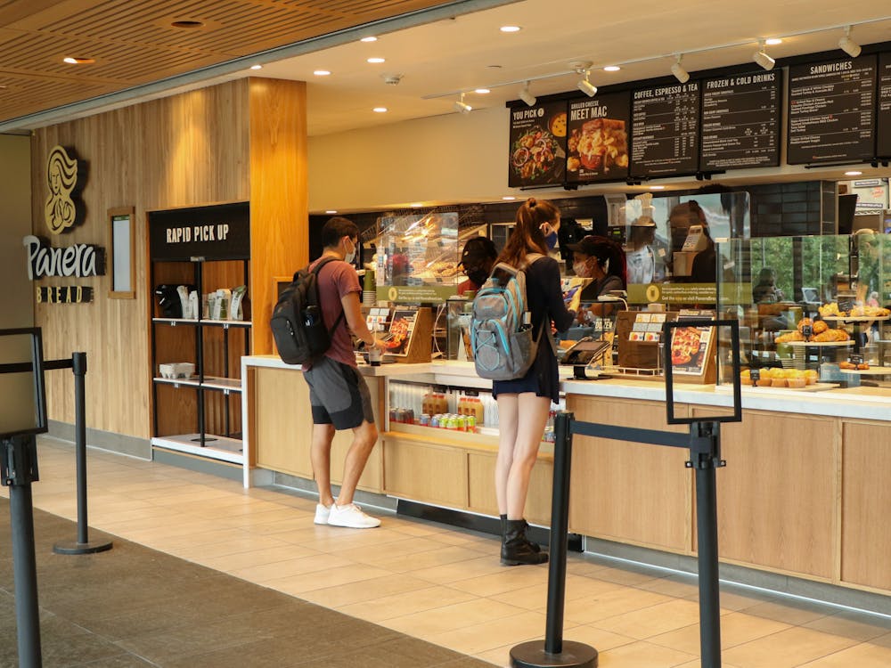 <p>Students stopped at Panera for a quick lunch on Monday.</p>
