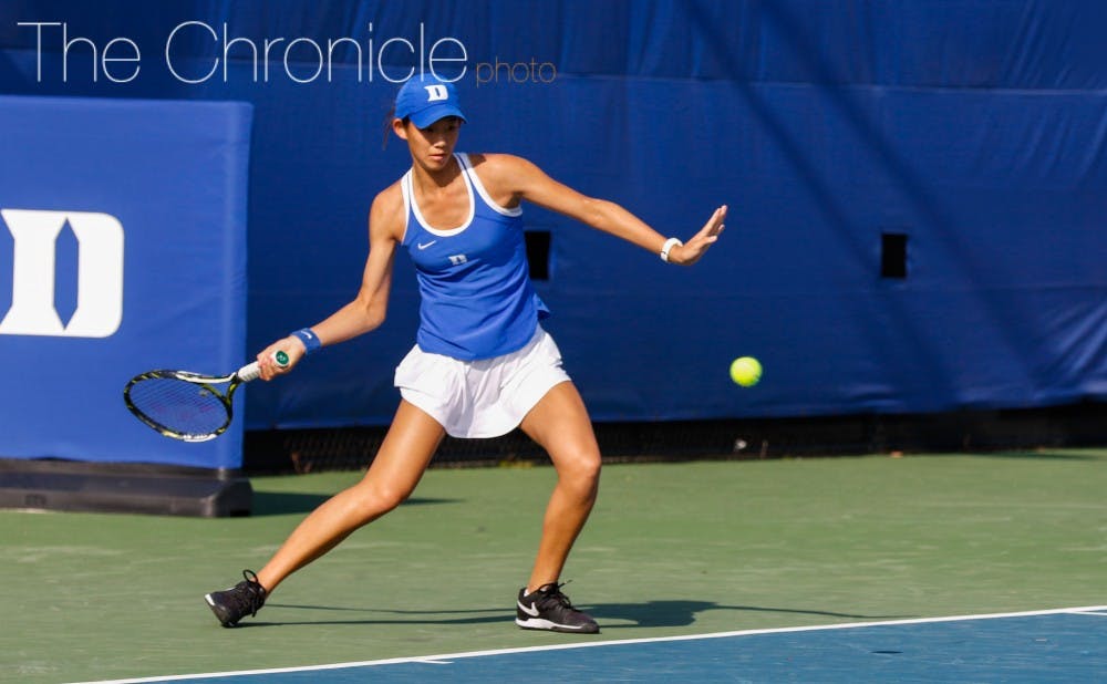Meible Chi broke out of a brief slump with a convincing 6-0, 6-2 singles win Sunday against Syracuse.