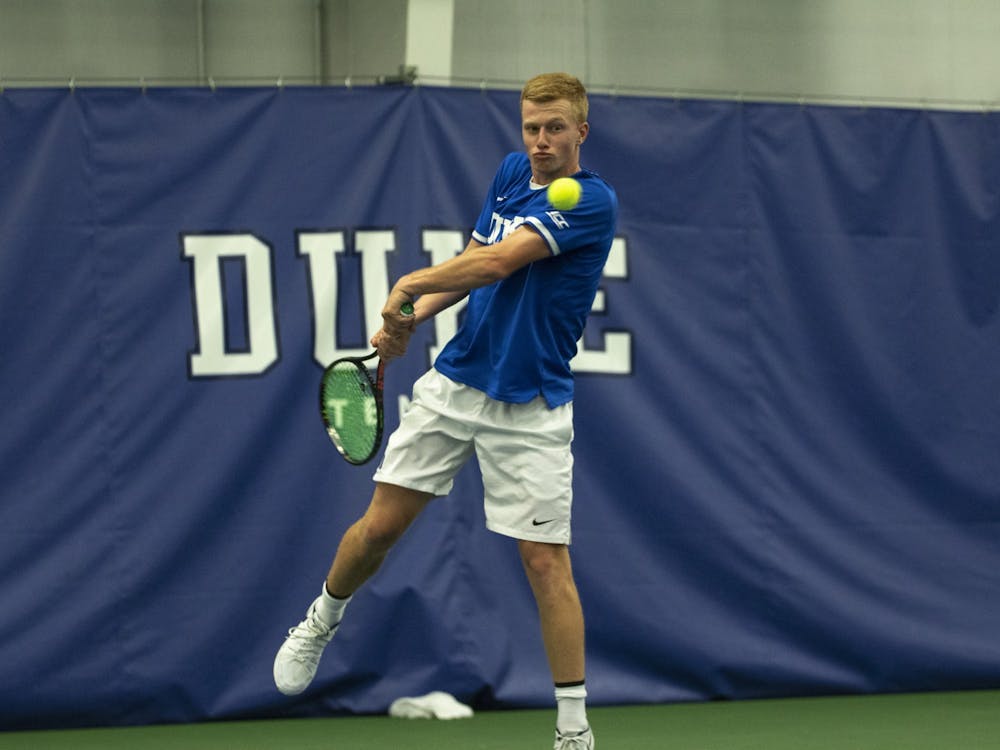 Luca Keist leads Duke men's tennis in near-perfect doubleheader sweep - The Chronicle