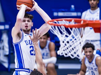 Led by Matthew Hurt's 13 points, the Blue Devils employed a balanced attack to blow out Clemson. 