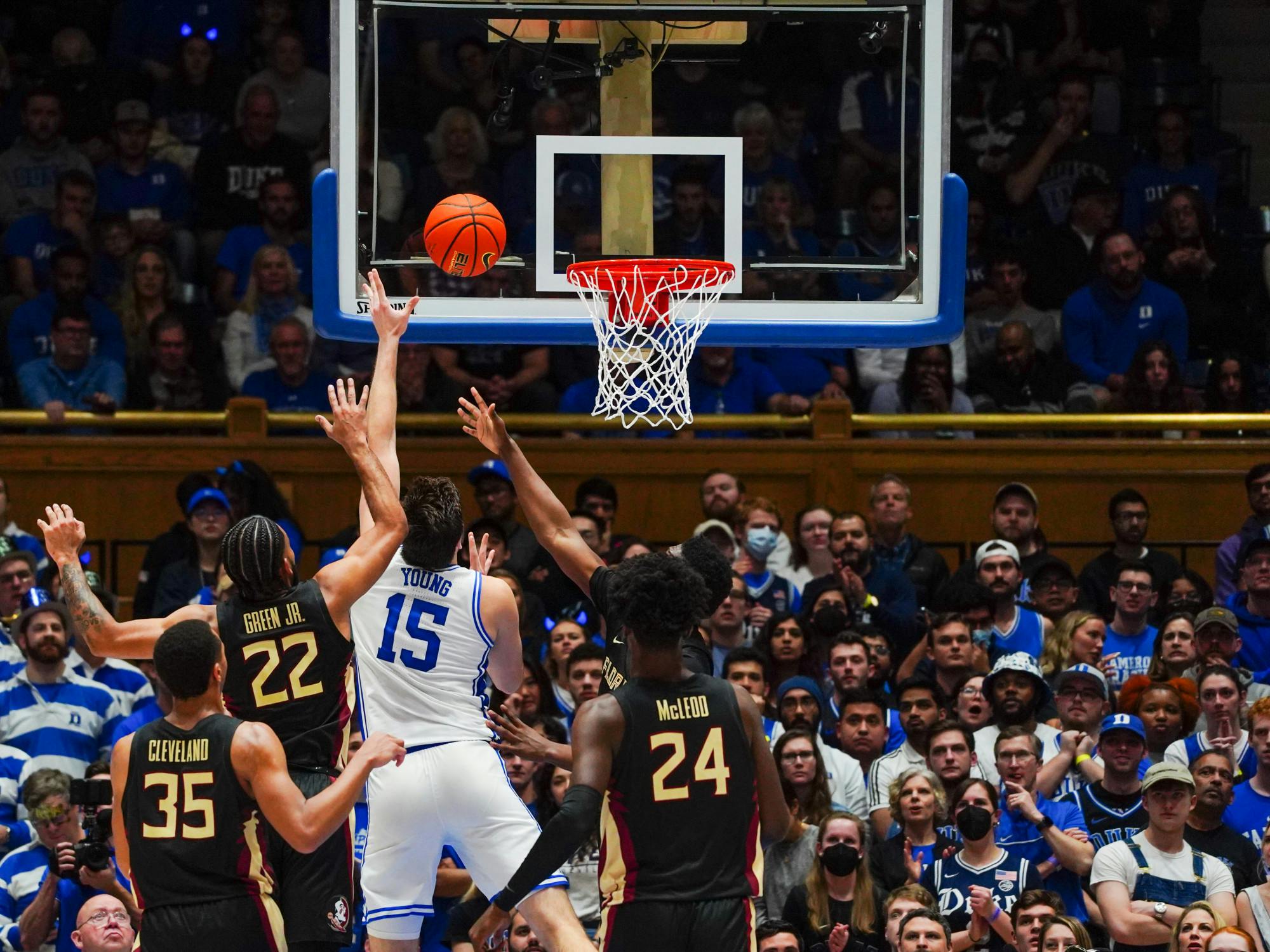 5 Observations From Duke Men's Basketball's First Half Against Florida ...