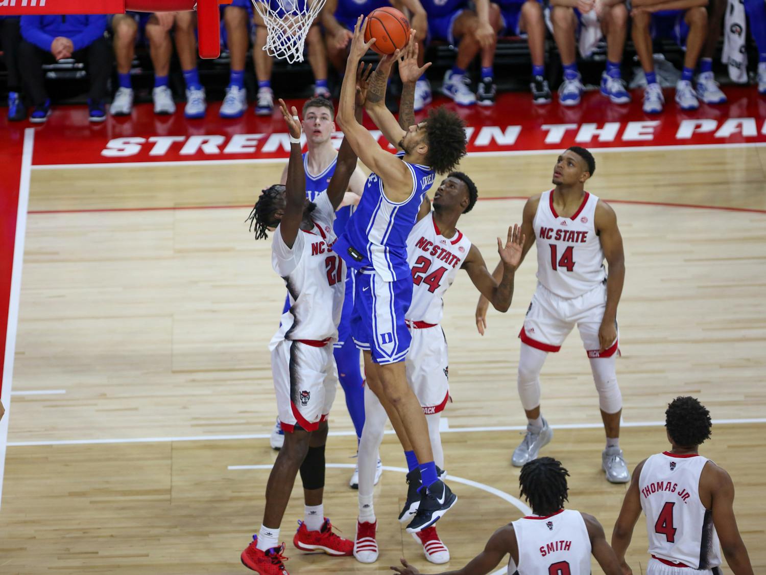 Dereck Lively elevates during Duke's loss at N.C. State.