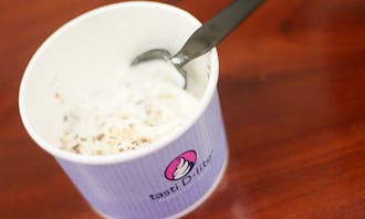 Tasti D-Lite, a soft serve dessert that replaced the Freshens frozen yogurt offering in Alpine Bagels, debuted this week to high traffic.