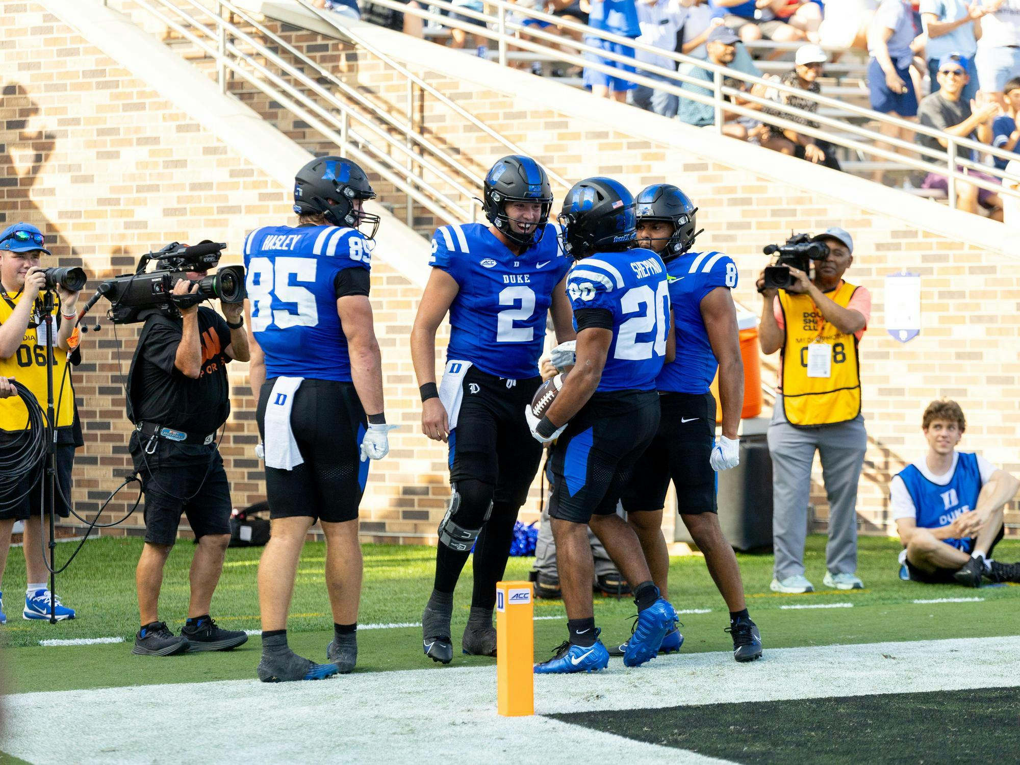 Extra point: Eget and offense start to gel, earn Duke football third ...