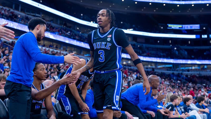 SLIM MARGIN: Evans' 28 points lead Duke men's basketball past Florida State 91-87