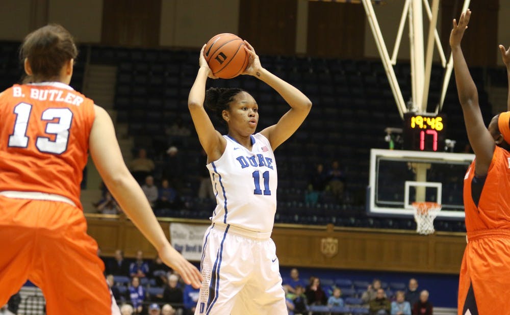 Freshman Azura Stevens scored 12 points in the first half, contributing both in the paint and from beyond the arc.