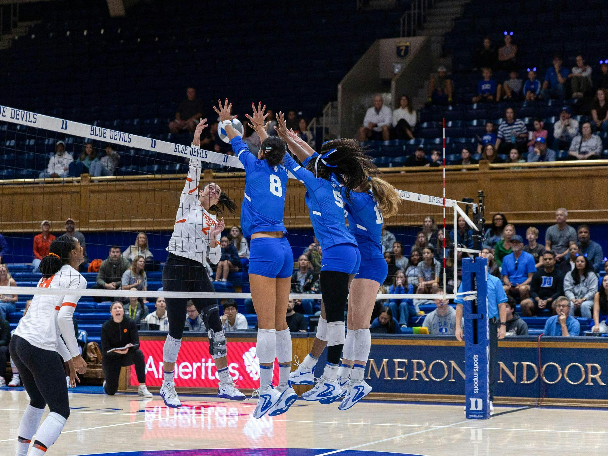 Duke volleyball picks up first conference sweep with 3-0 home defeat of ...