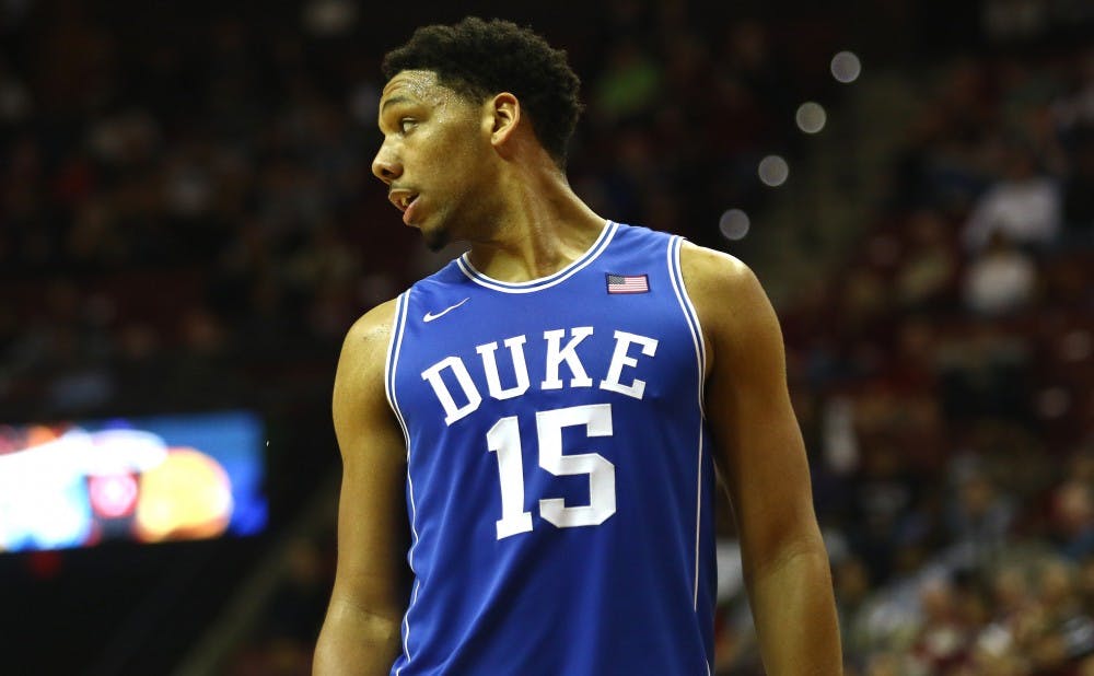 Jahlil Okafor struggled at times against a physical Florida State front line, but made several key plays in the second off to help the Blue Devils hold off the Seminoles.