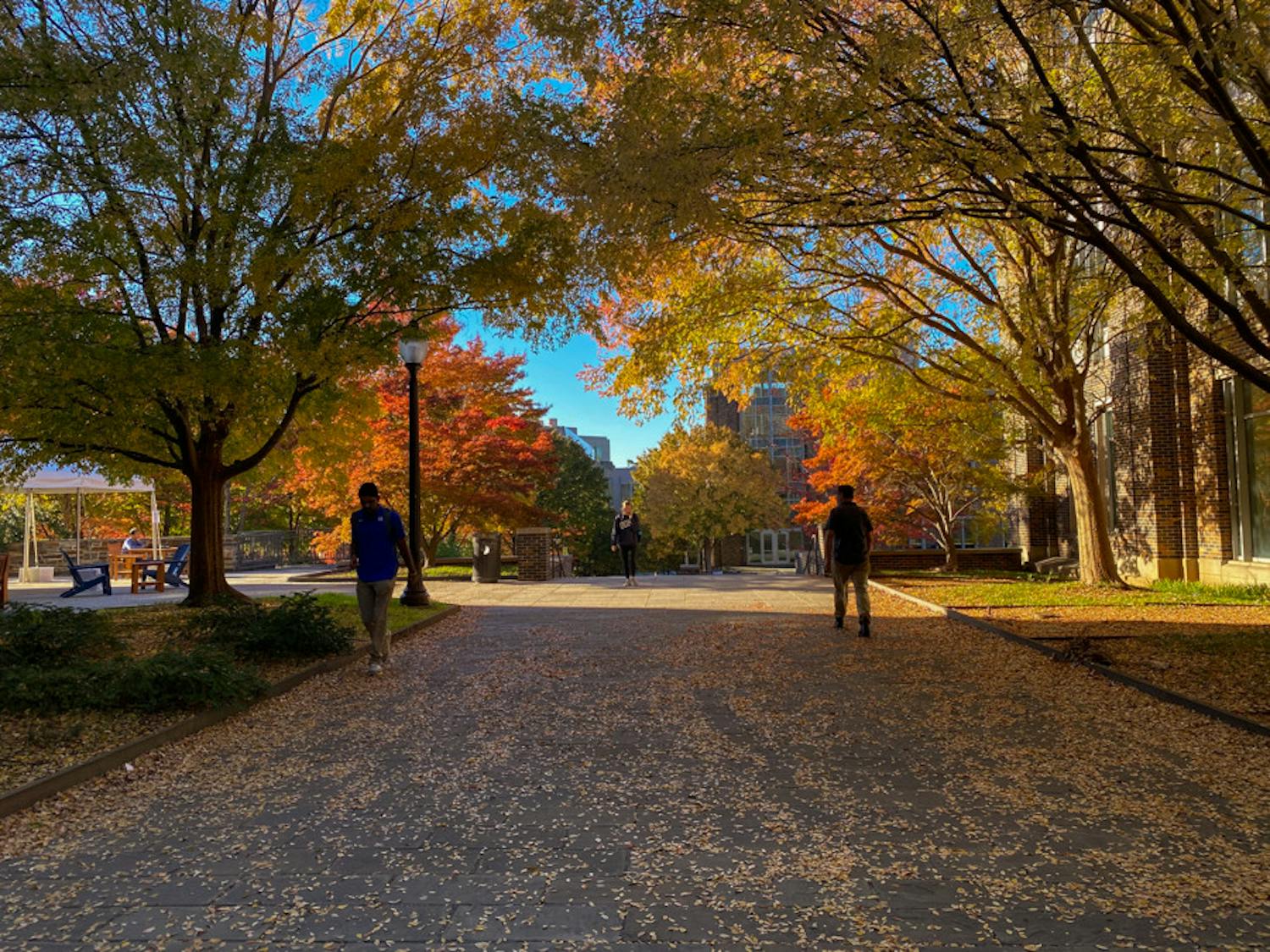 As the leaves turn to orange and the weather begins to cool, take a glance at Winnie Lu's photographic depiction of Duke's 2021 fall season.