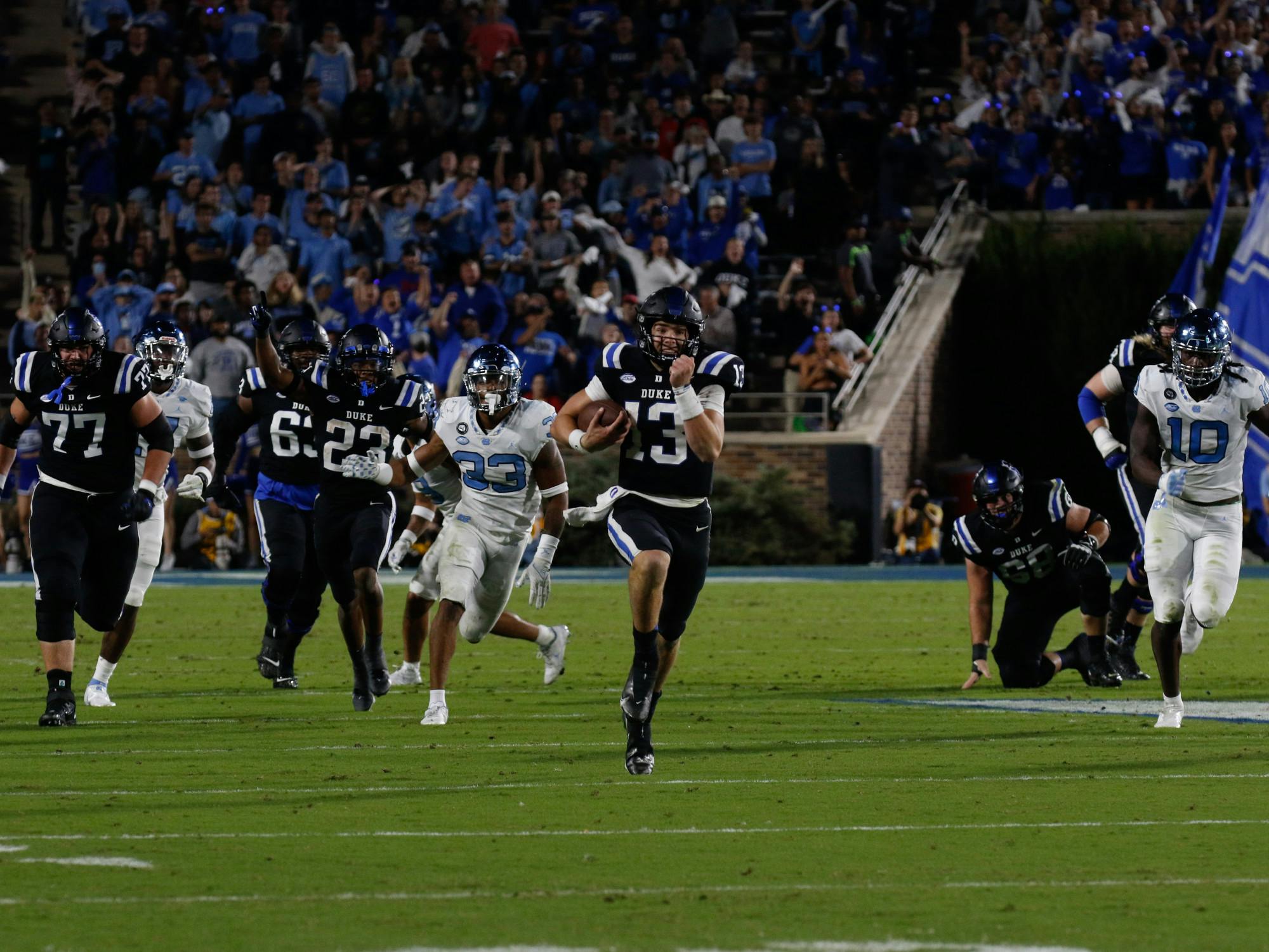 5 Observations And More From Duke Football S First Half Against North   Bf1e1f52 7621 42bf 98e2 341dfcdb7429.sized 1000x1000 