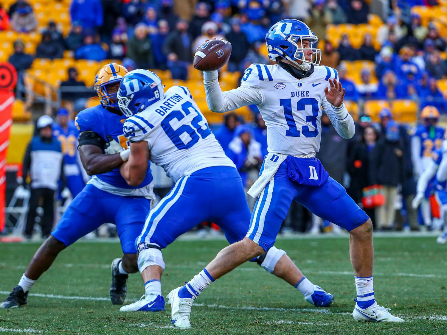 Quarterback Riley Leonard winds up for a throw against Pittsburgh.