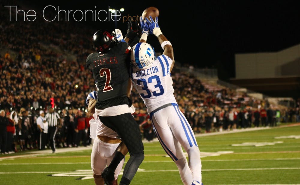 <p>Deondre Singleton and the Blue Devils made several big plays on defense to stay within striking distance but came up just short at No. 7 Louisville Friday.&nbsp;</p>