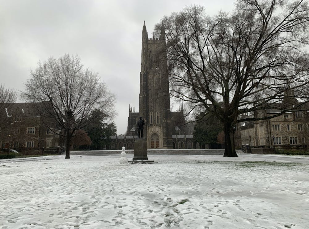 <p>Duke saw its first snowfall of the year Sunday.</p>