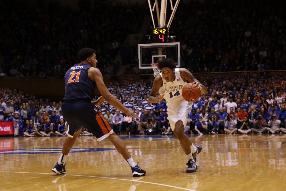 Brandon Ingram scored 18 straight points for the Blue Devils spanning the first and second halves as Duke dug out of an early 11-point hole.