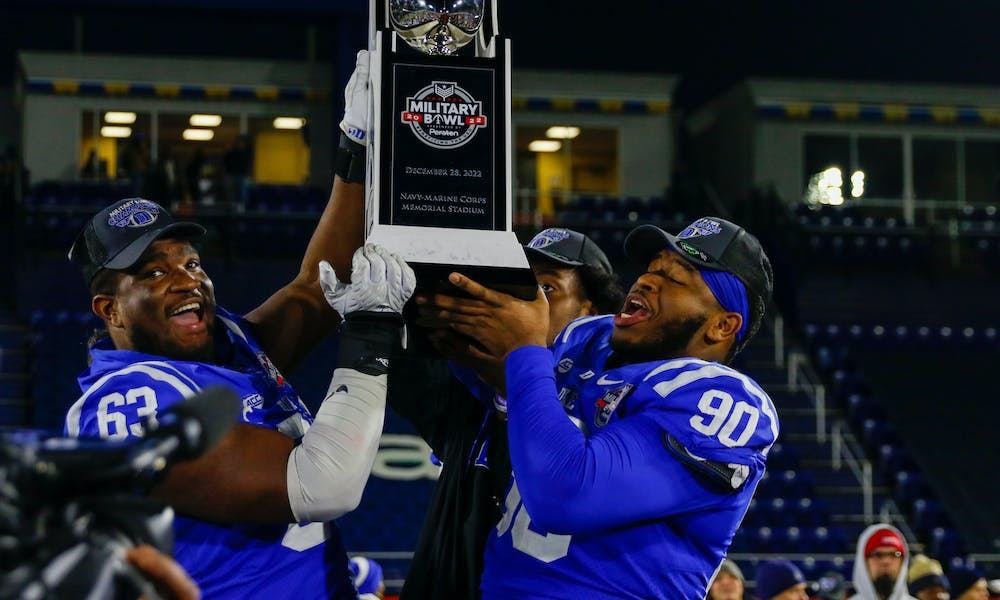 DeWayne Carter celebrates Duke's 2022 Military Bowl victory.