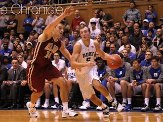 Freshman Luke Kennard scored 18 points Monday against Elon and will look to stay hot from behind the arc in Duke's nonconference finale Wednesday against Long Beach State.