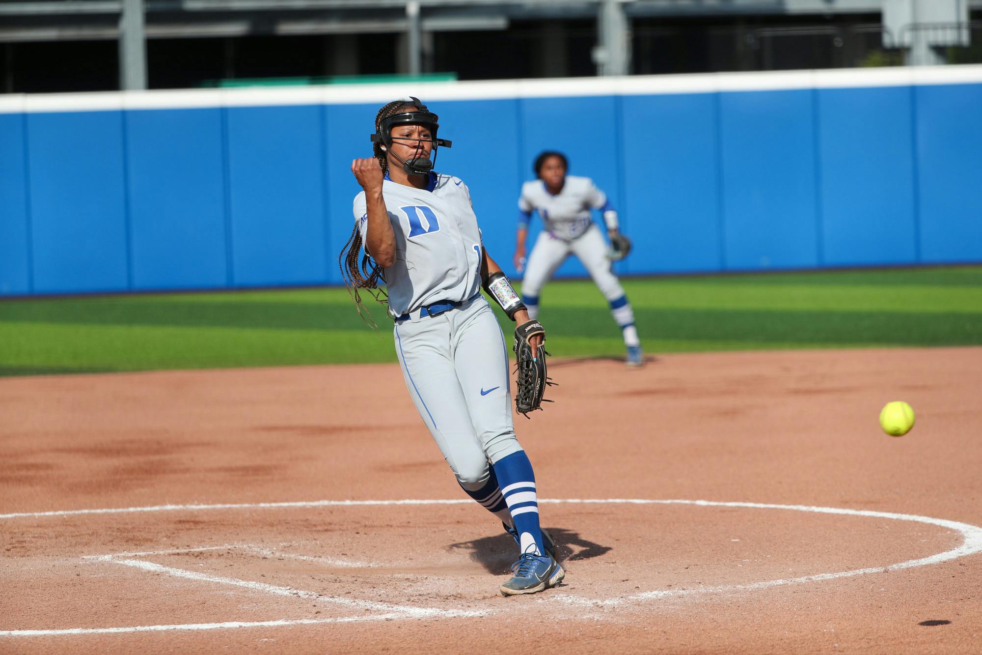 Duke softball survives late Tech rally, uses offensive blitz to