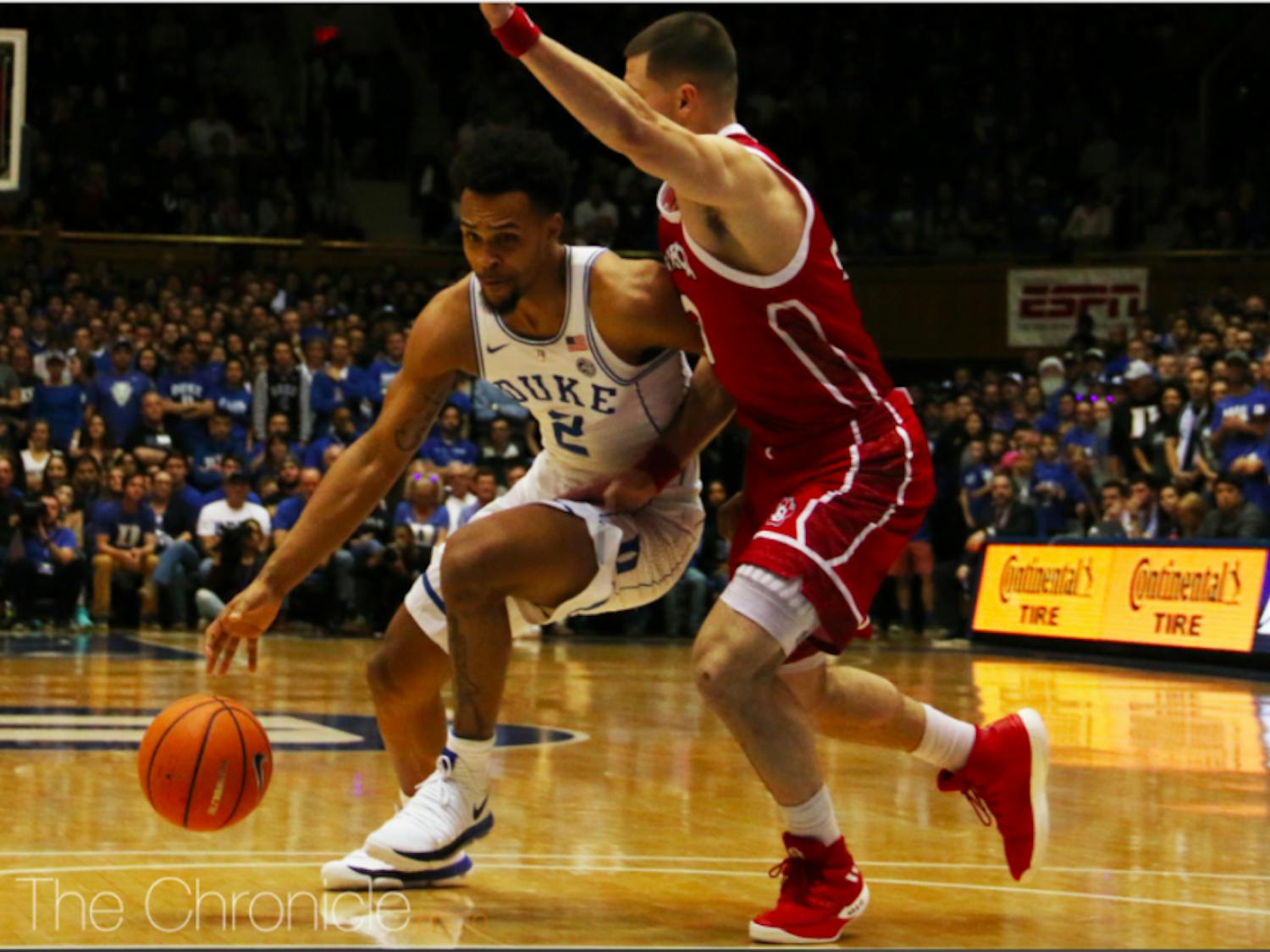Trent's late three-point play pushed Duke past Indiana. 