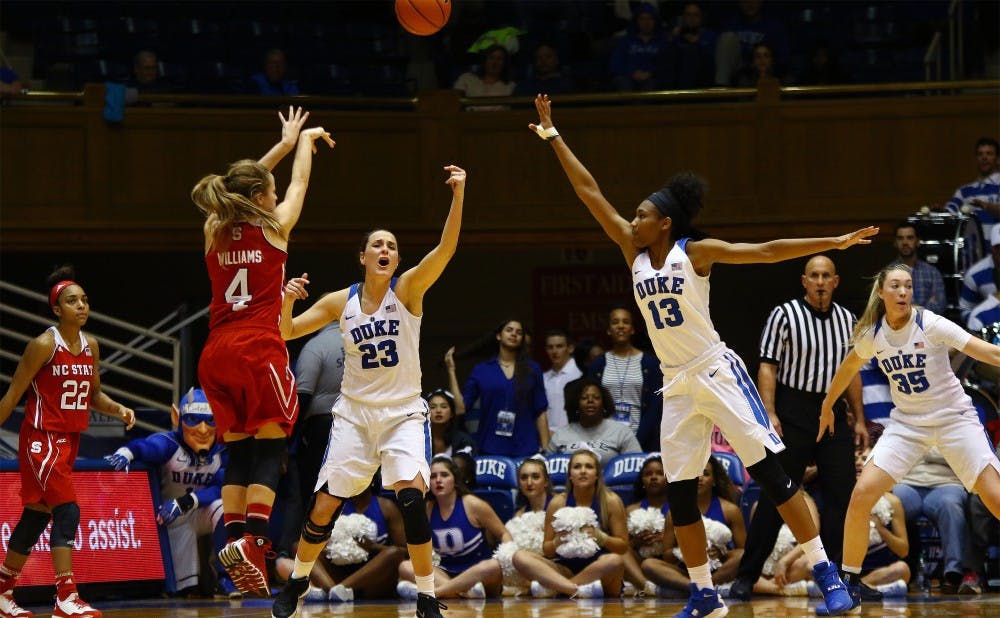<p>Ashley Williams hit four 3-pointers for the Wolfpack, who made 10 triples on the night to shoot their way past Duke.</p>